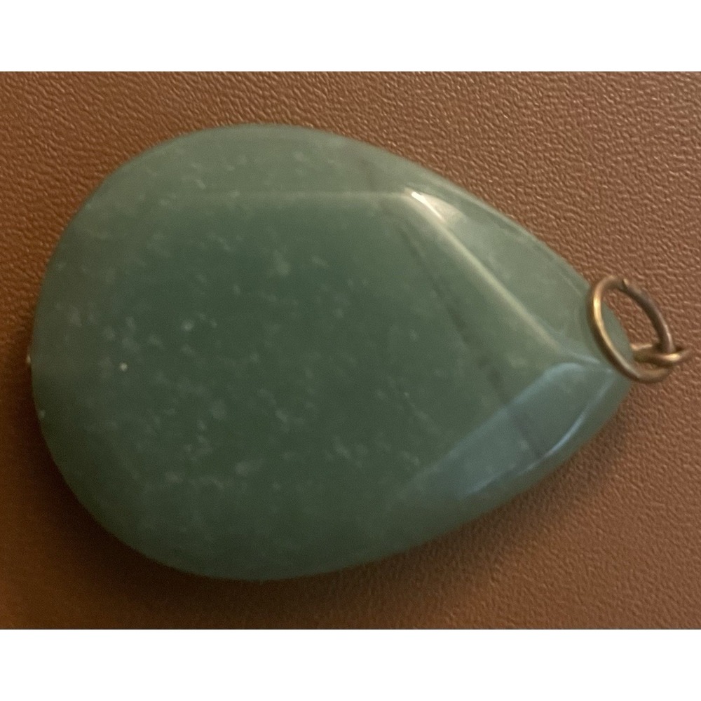 Teardrop-Shaped Green Aventurine Gemstone Pendant - Picture 3 of 3